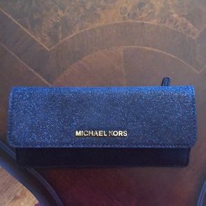 Michael Kors Giftables Flat Glitter Wallet